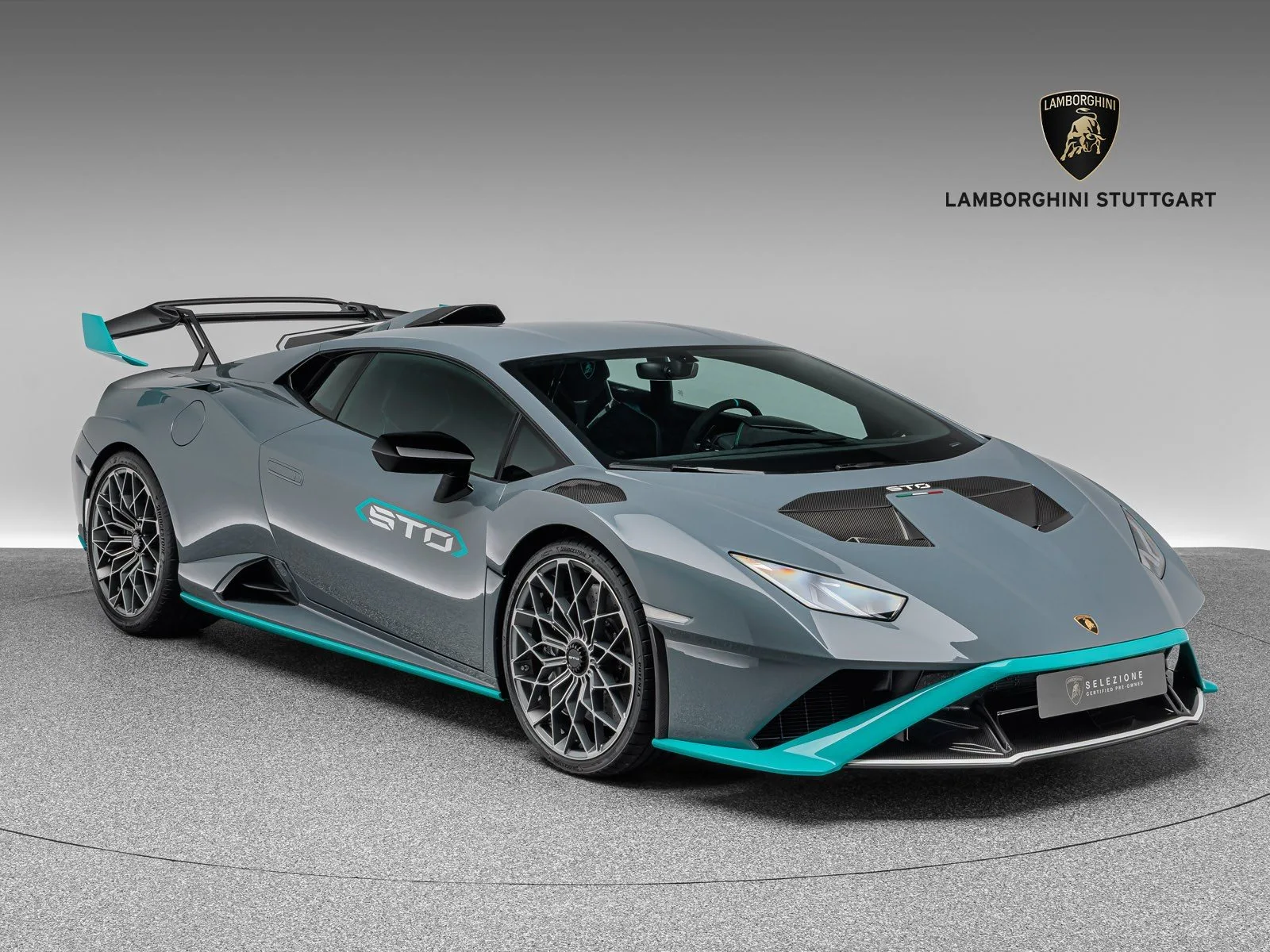 2023 Lamborghini Huracán STO angeboten von einem Fachhändler in Böblingen, Deutschland, Hauptfoto