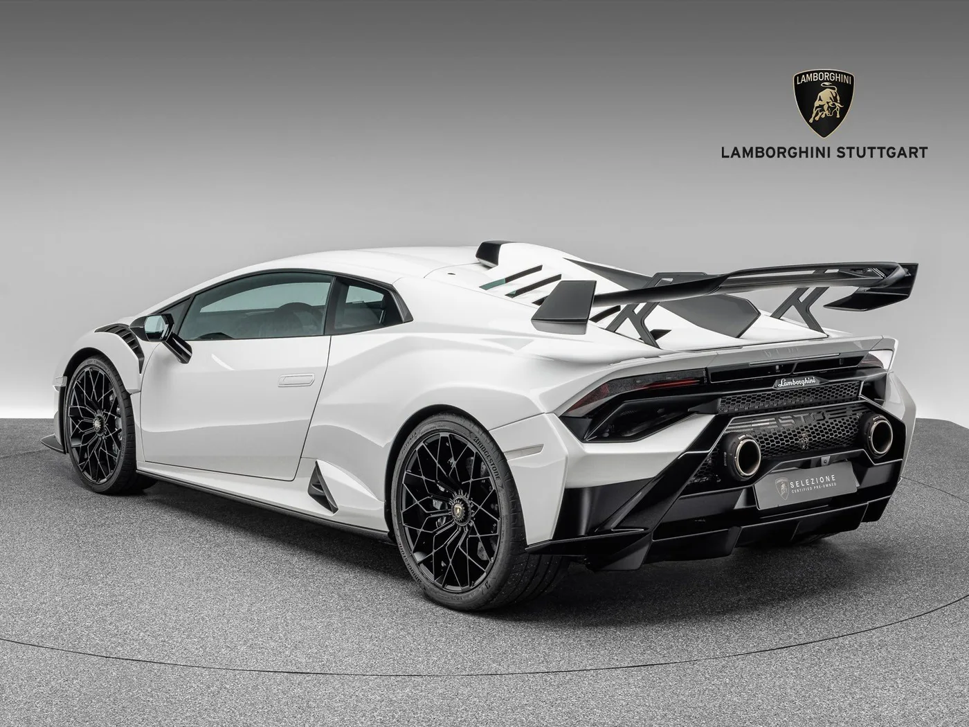 2023 Lamborghini Huracán STO angeboten von einem Fachhändler in Böblingen, Deutschland, Foto 4 von 15