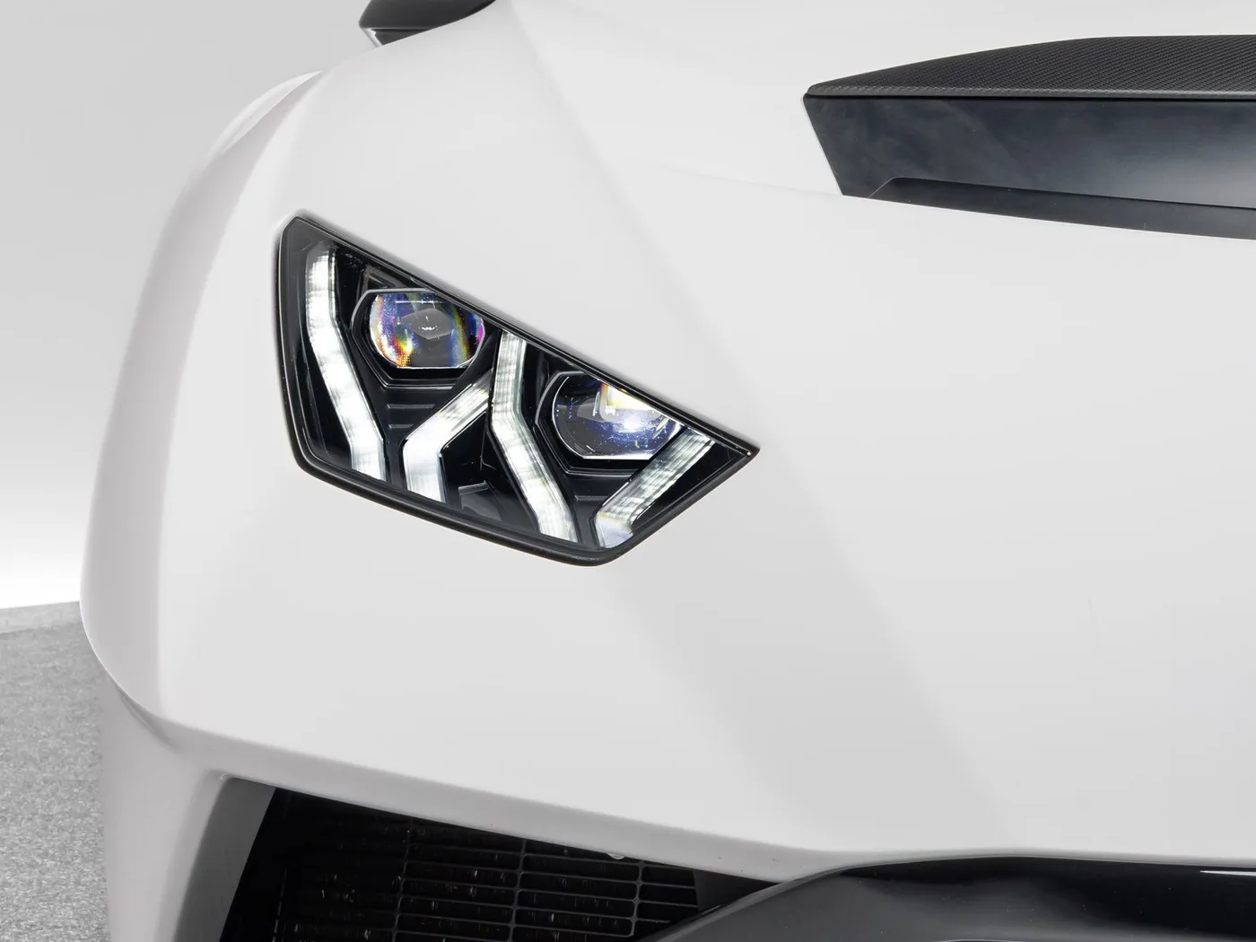 2023 Lamborghini Huracán STO angeboten von einem Fachhändler in Böblingen, Deutschland, Foto 15 von 15