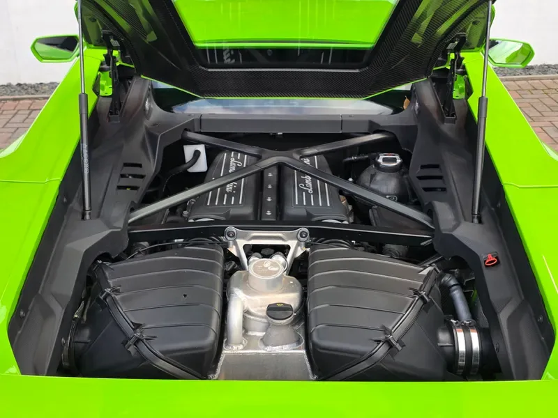 2023 Lamborghini Huracán STO, 10/20