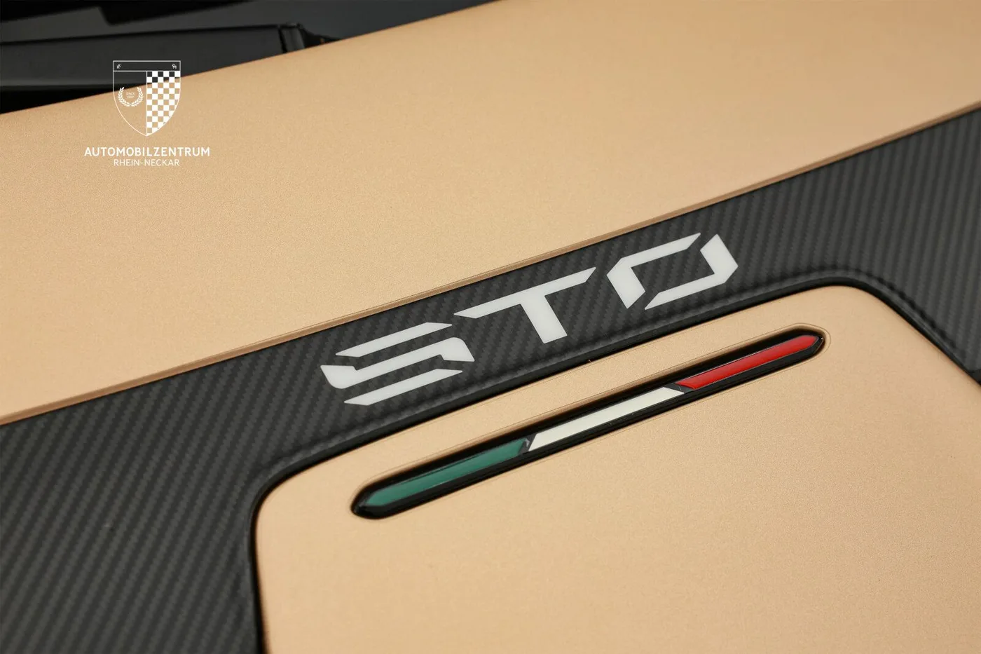 2023 Lamborghini Huracán STO angeboten von einem Supersportwagenhändler in Viernheim, Deutschland, Foto 11 von 25