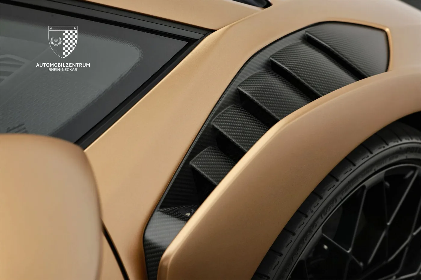 2023 Lamborghini Huracán STO angeboten von einem Supersportwagenhändler in Viernheim, Deutschland, Foto 14 von 25