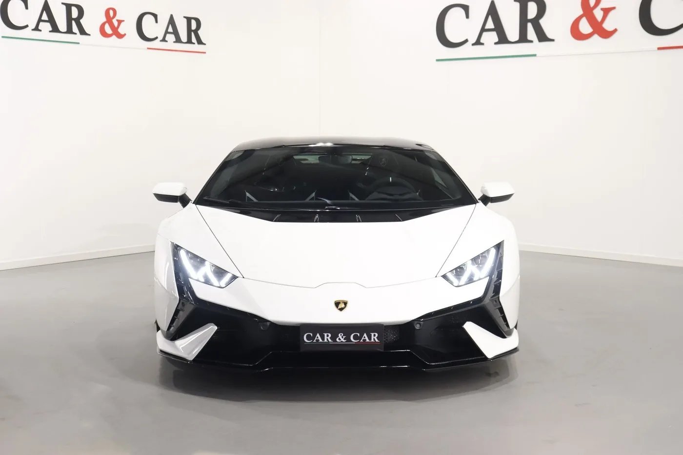 2023 Lamborghini Huracán Tecnica angeboten von einem Supersportwagenhändler in Zibido San Giacomo, Italien, Foto 3 von 25