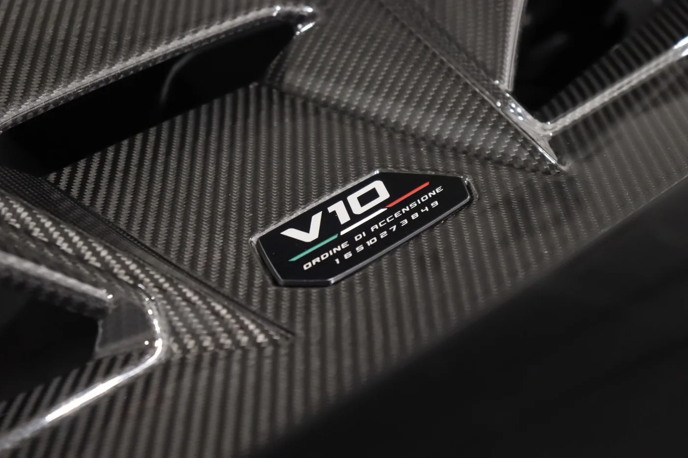 2023 Lamborghini Huracán Tecnica angeboten von einem Supersportwagenhändler in Zibido San Giacomo, Italien, Foto 10 von 25