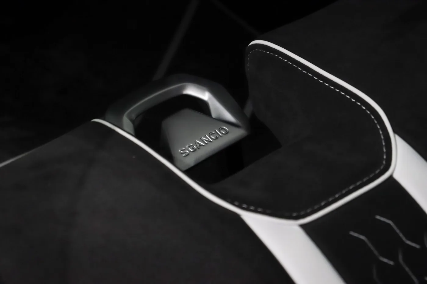 2023 Lamborghini Huracán Tecnica angeboten von einem Supersportwagenhändler in Zibido San Giacomo, Italien, Foto 21 von 25