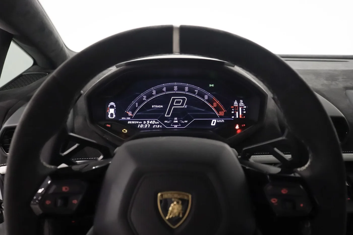2023 Lamborghini Huracán Tecnica angeboten von einem Supersportwagenhändler in Zibido San Giacomo, Italien, Foto 23 von 25