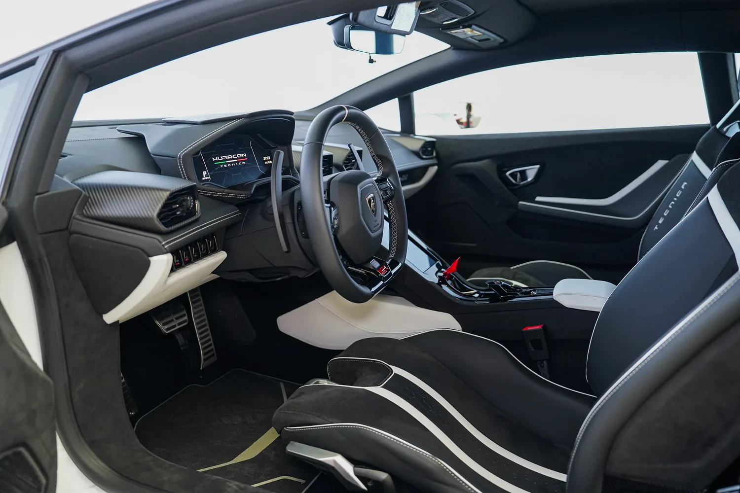 2023 Lamborghini Huracán Tecnica, 8/16