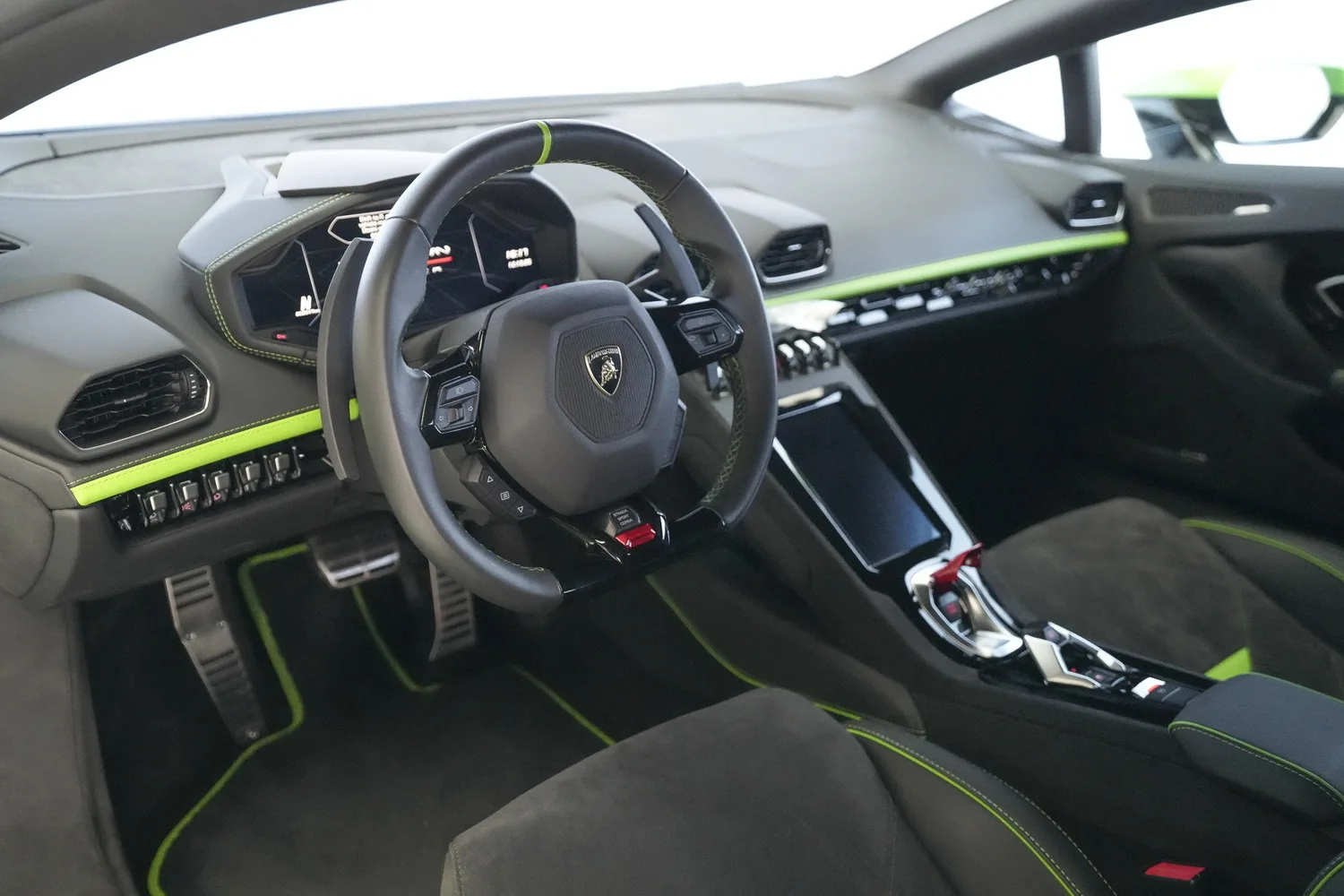 2023 Lamborghini Huracán Tecnica, 3/15