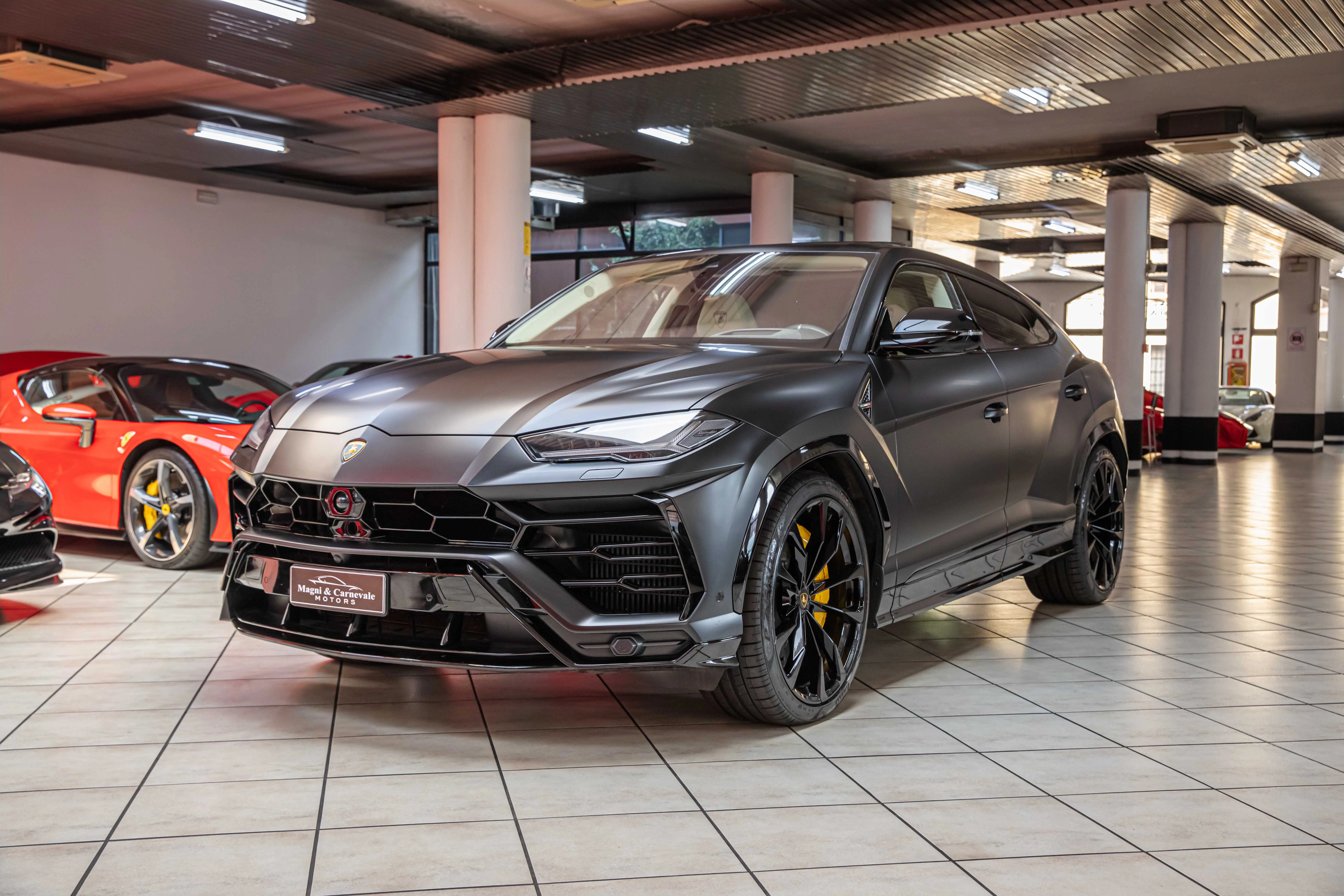 2023 Lamborghini Urus, 6/30