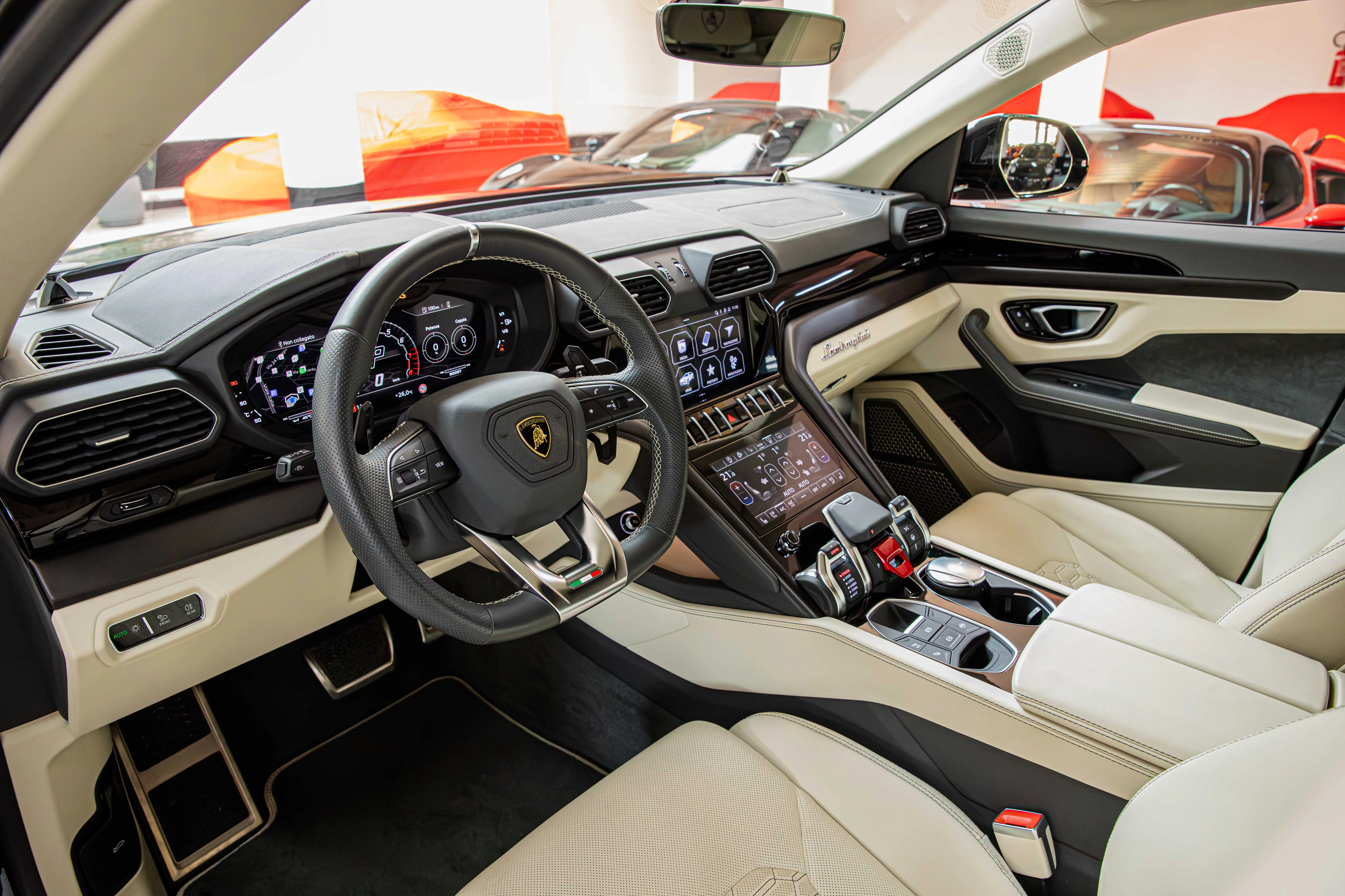 2023 Lamborghini Urus, 16/30