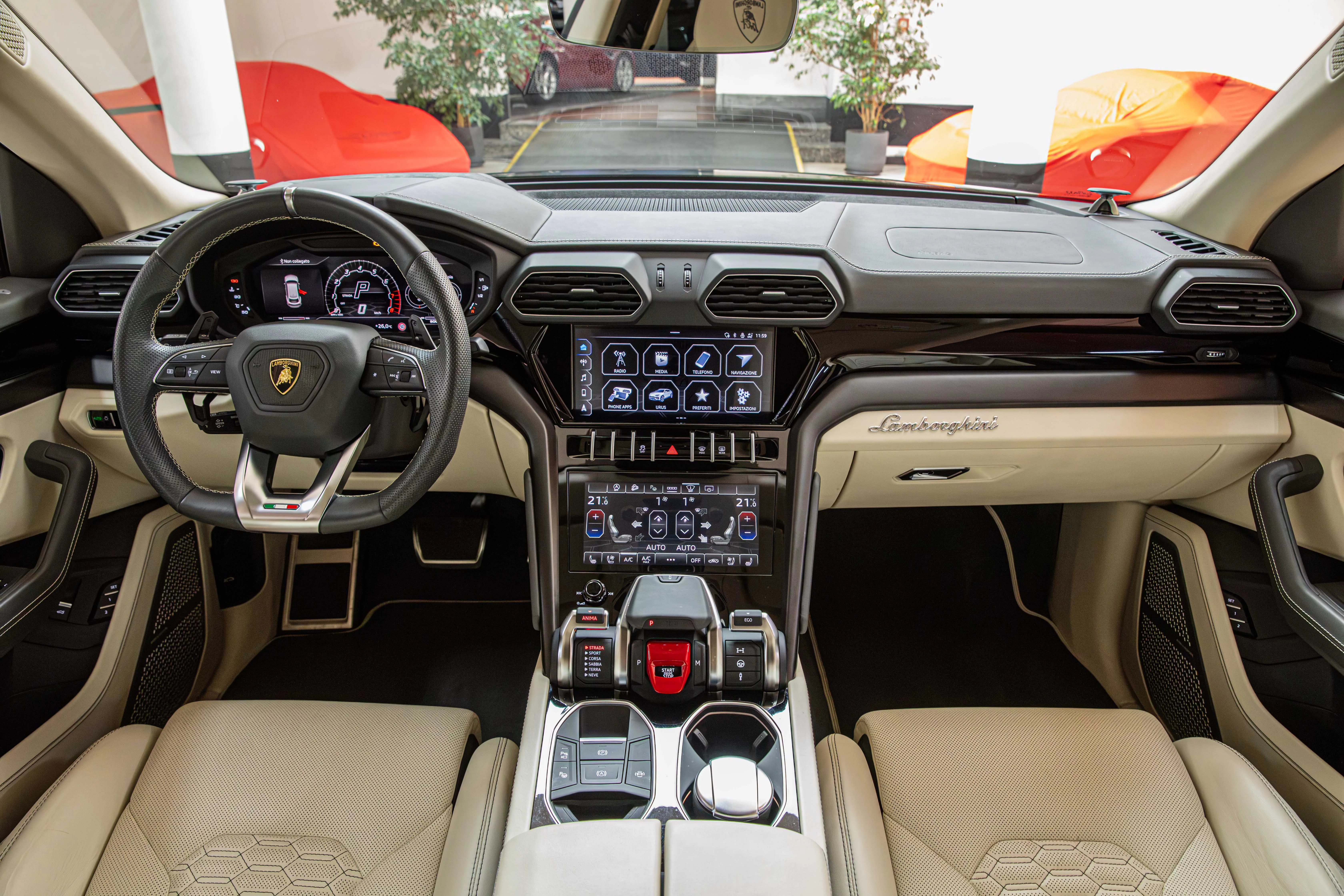 2023 Lamborghini Urus, 24/30