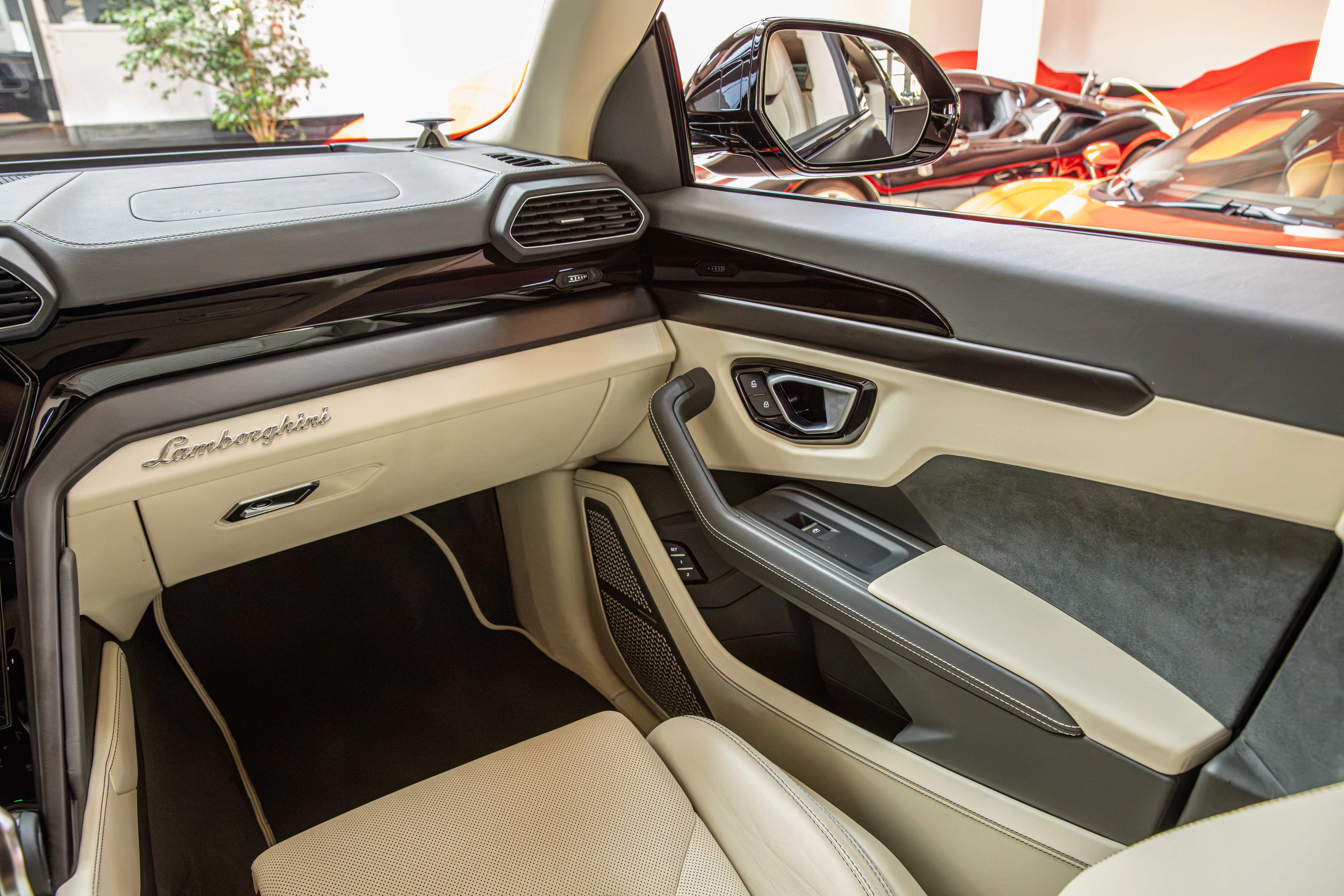 2023 Lamborghini Urus, 30/30