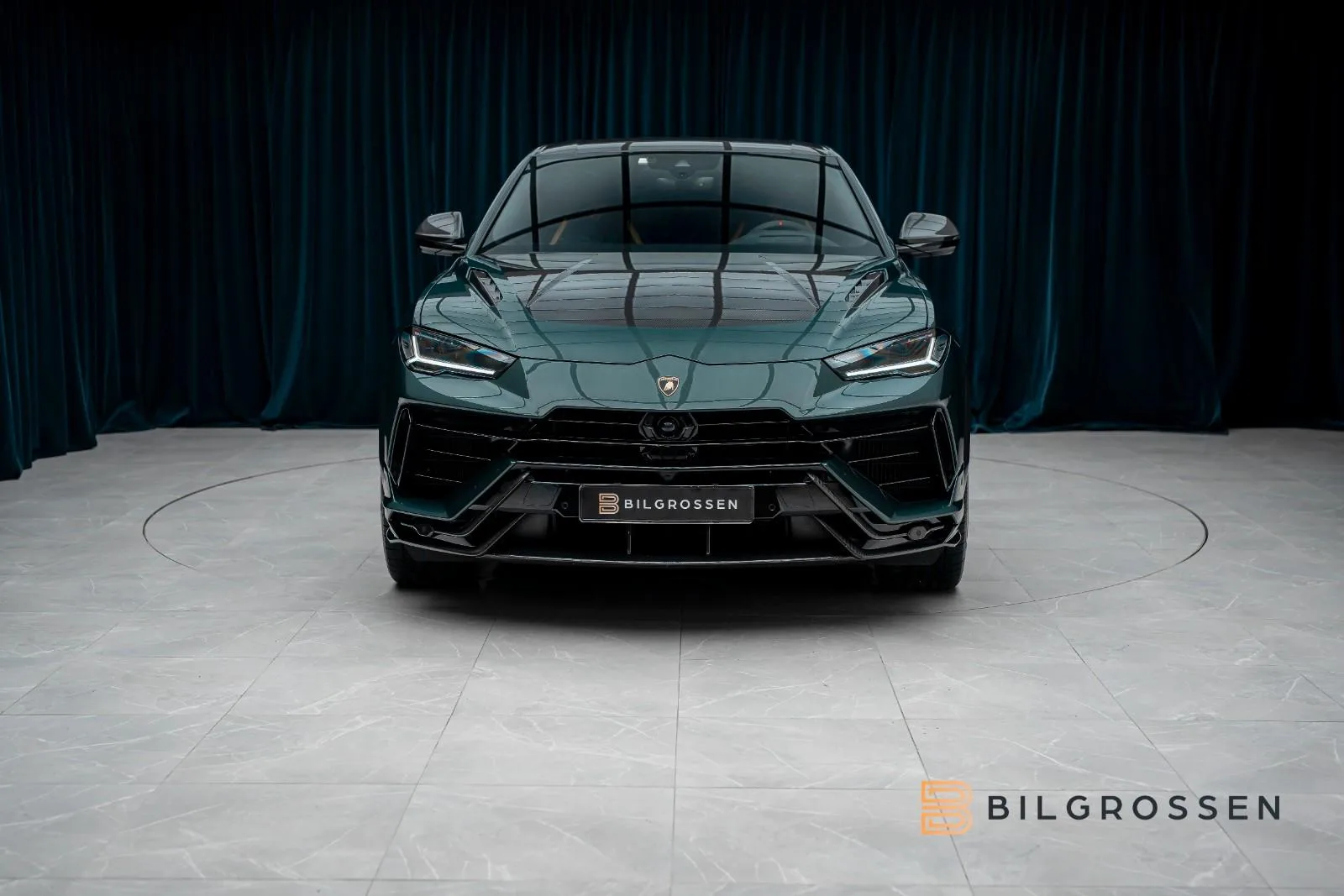 2023 Lamborghini Urus Performante, 7/30
