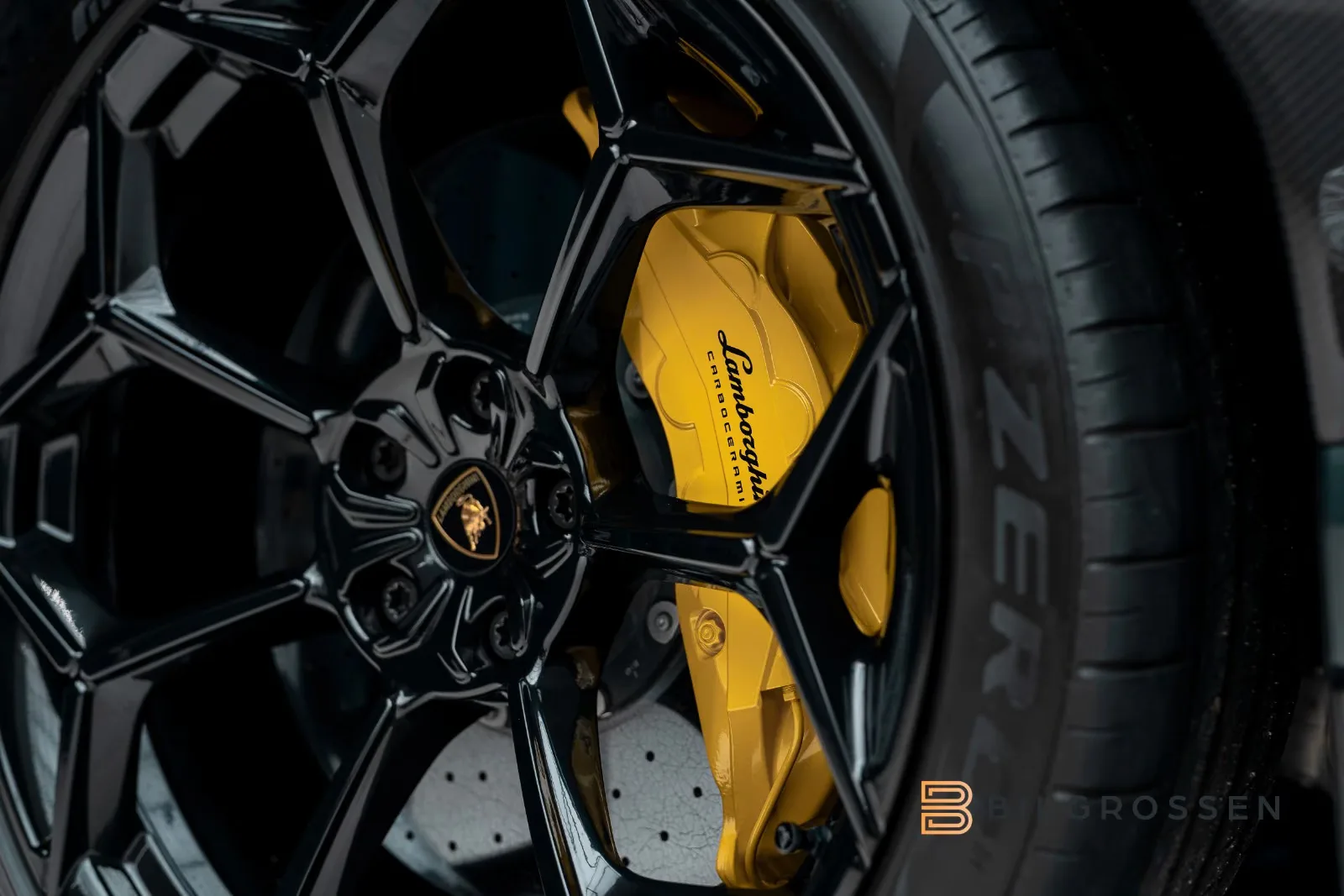 2023 Lamborghini Urus Performante, 14/30