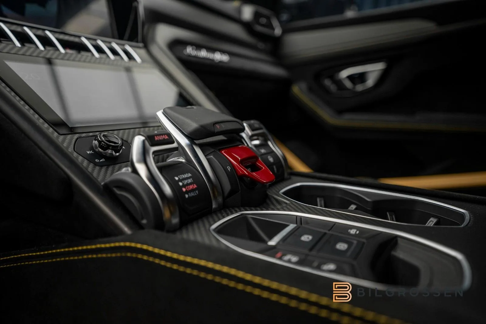 2023 Lamborghini Urus Performante, 29/30