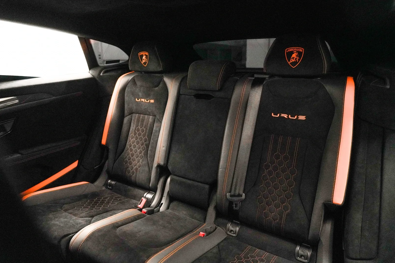 2023 Lamborghini Urus Performante, 13/14