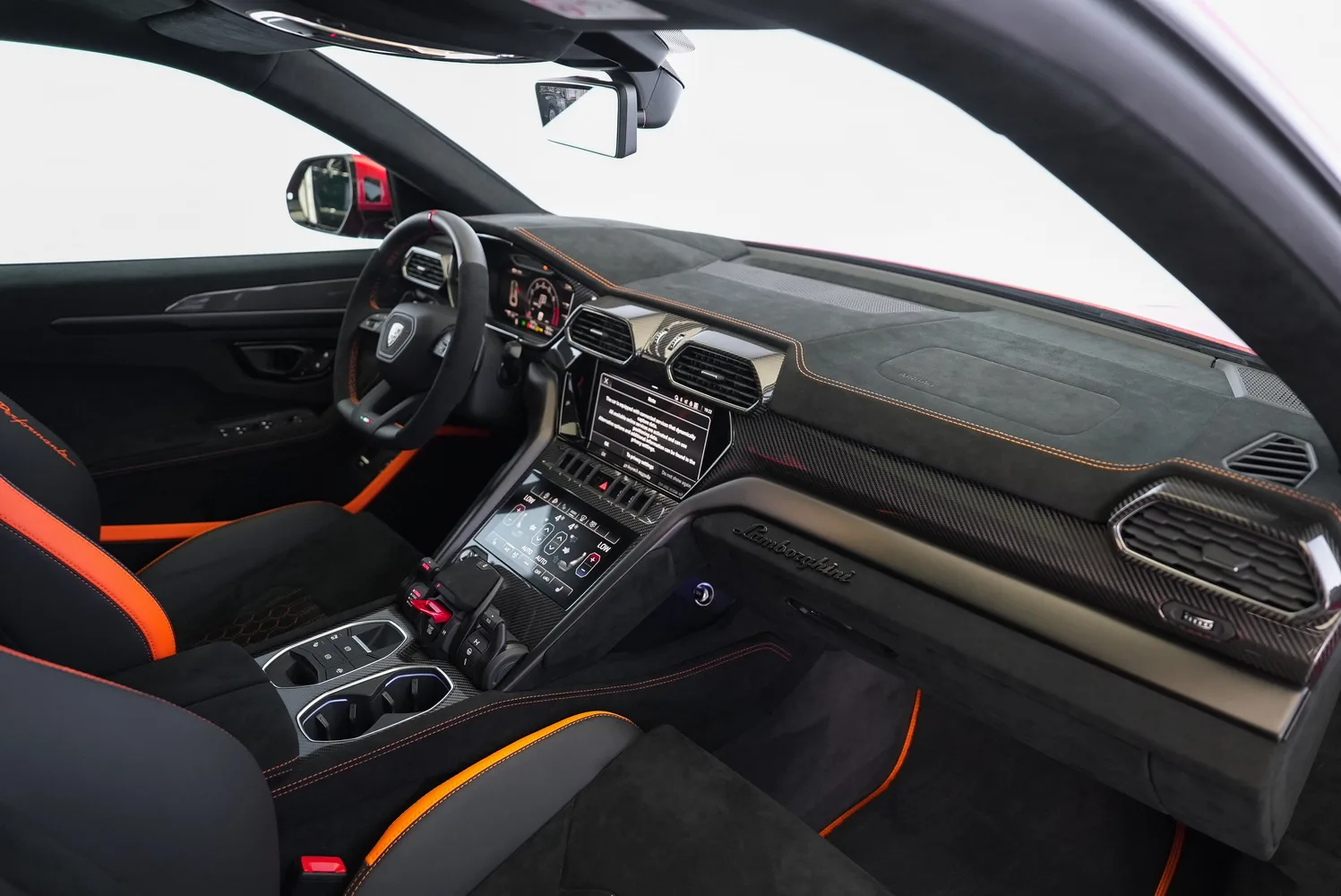 2023 Lamborghini Urus Performante, 14/18