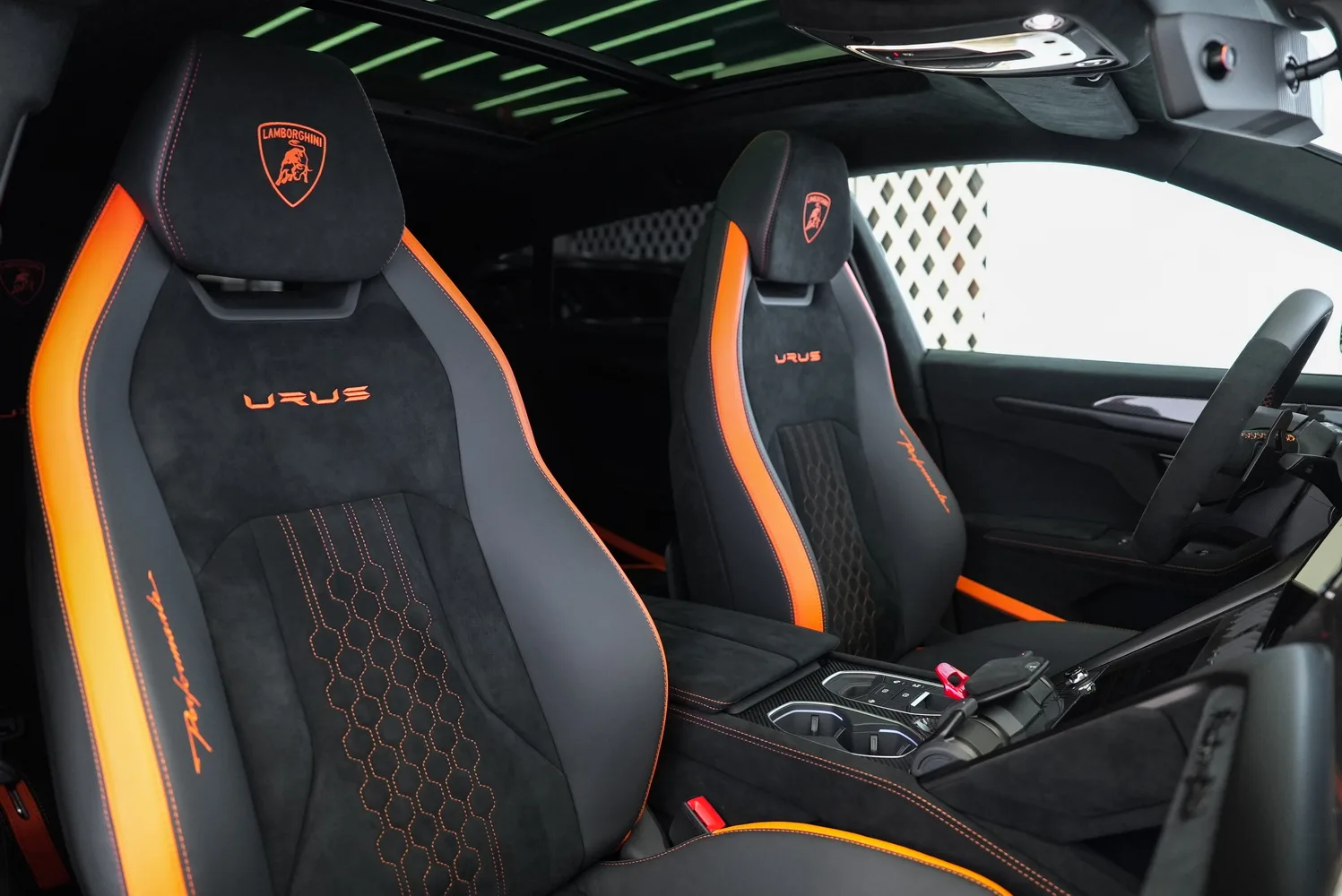 2023 Lamborghini Urus Performante, 17/18