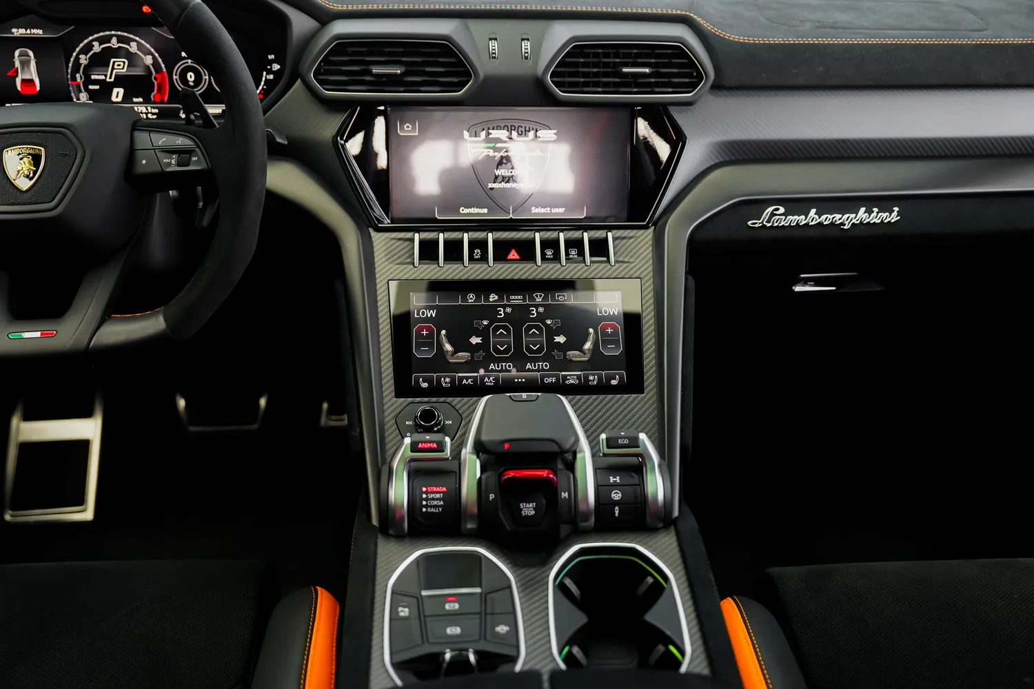2023 Lamborghini Urus Performante, 11/17
