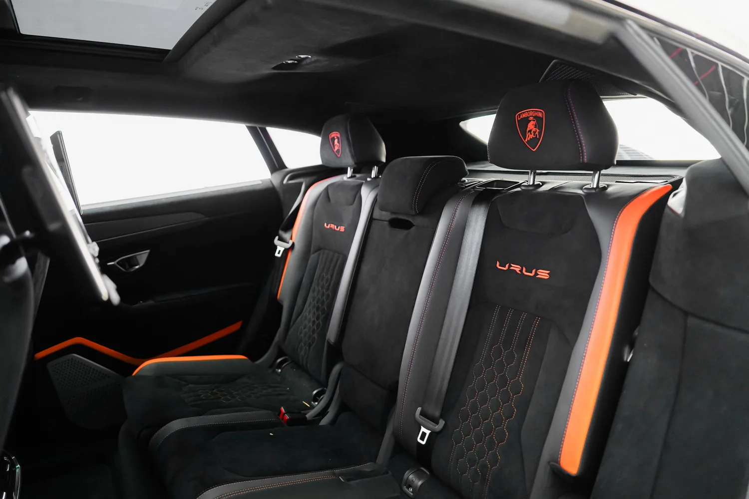 2023 Lamborghini Urus Performante, 14/17