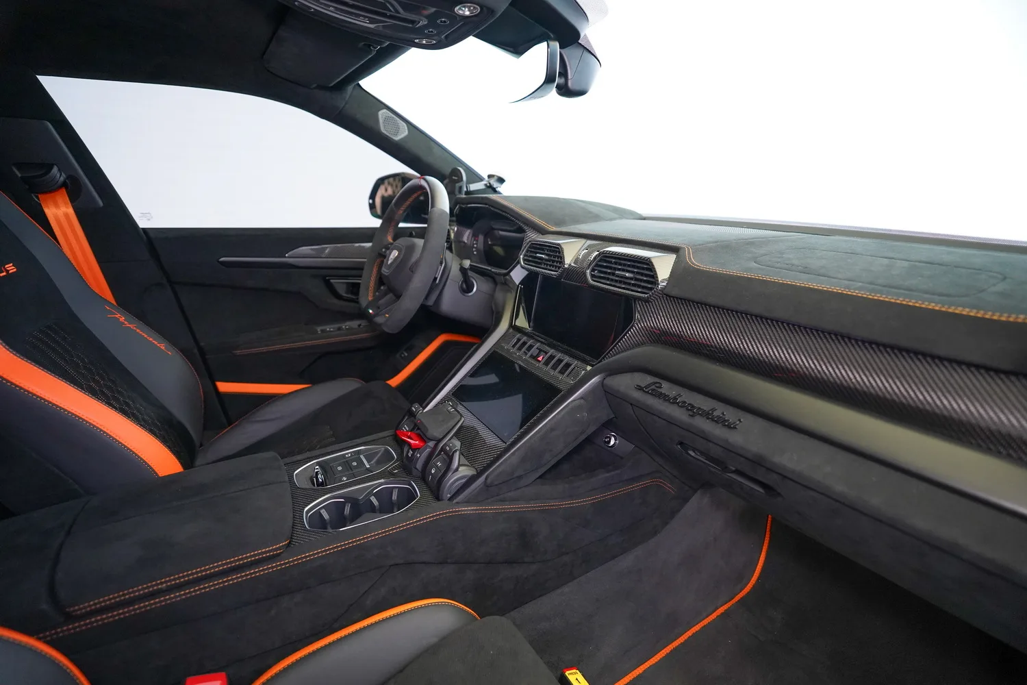 2023 Lamborghini Urus Performante, 16/20