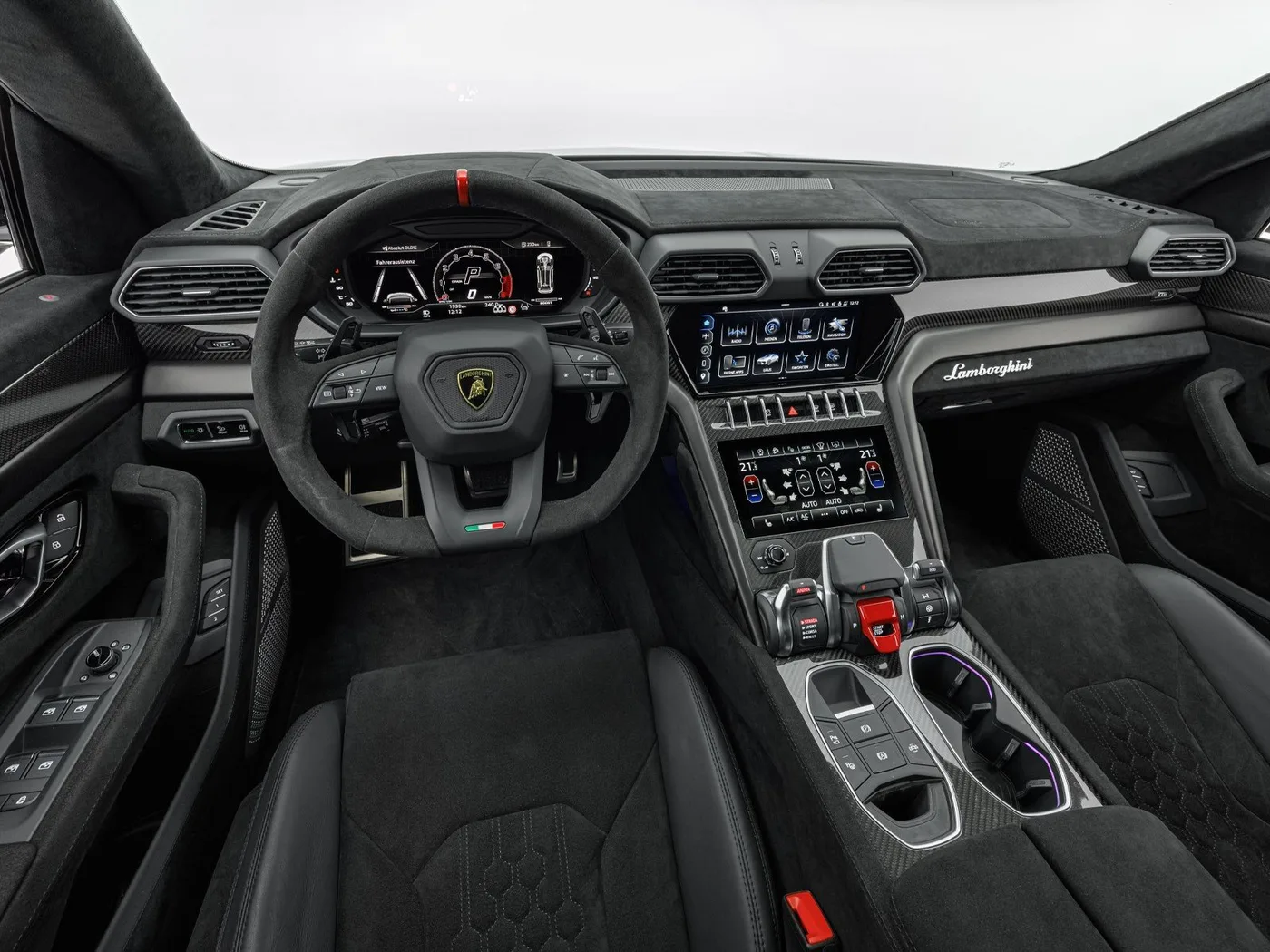 2023 Lamborghini Urus Performante offered by a specialist dealer in Böblingen, Germany, photo 7 of 15