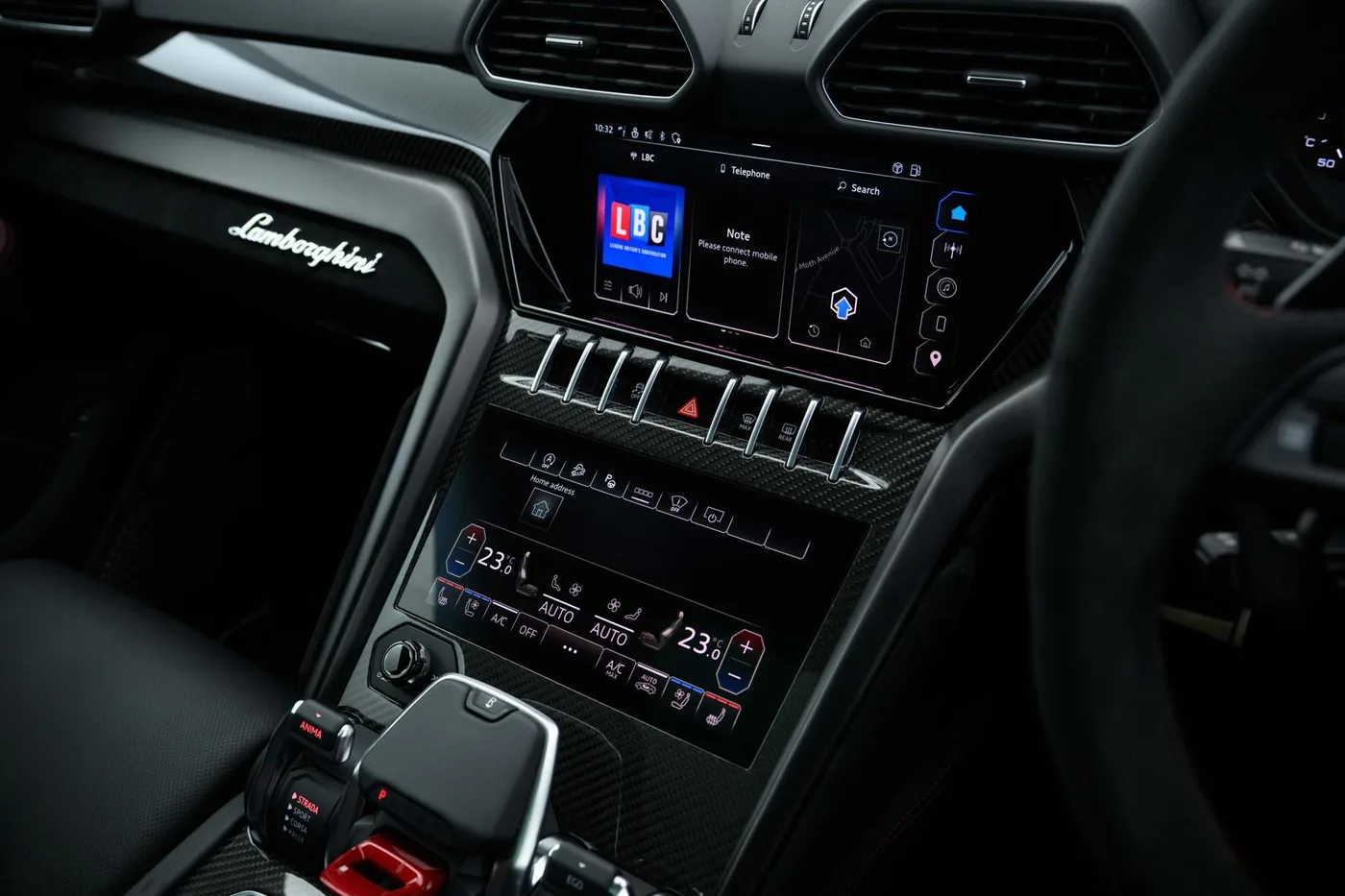 2023 Lamborghini Urus Performante offered by a franchised dealer group in Mayfair, United Kingdom, photo 12 of 20