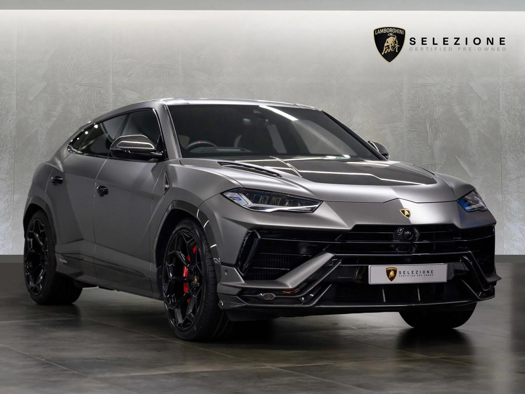2023 Lamborghini Urus Performante angeboten von einer Vertragshändlergruppe in London, Vereinigtes Königreich, Hauptfoto