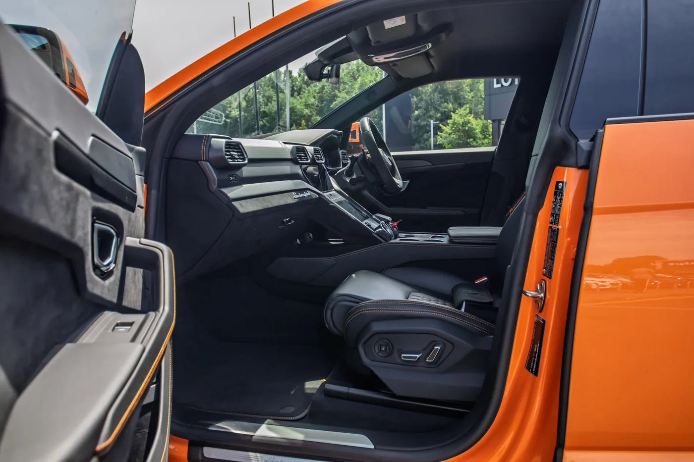 2023 Lamborghini Urus Performante offered by a franchised dealer group in Manchester, United Kingdom, photo 6 of 20