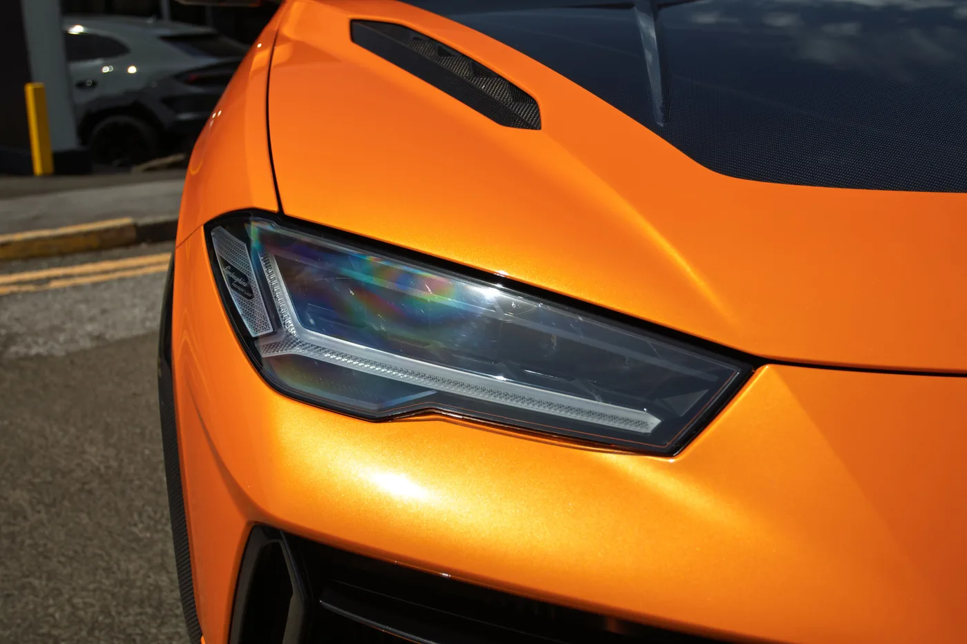 2023 Lamborghini Urus Performante offered by a franchised dealer group in Manchester, United Kingdom, photo 11 of 20