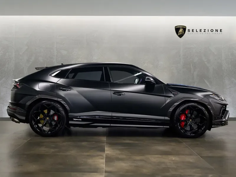 2023 Lamborghini Urus Performante, 2/20