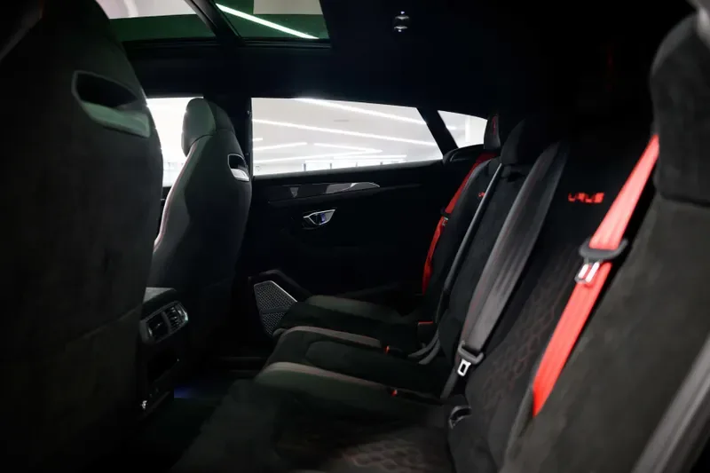 2023 Lamborghini Urus Performante, 8/20