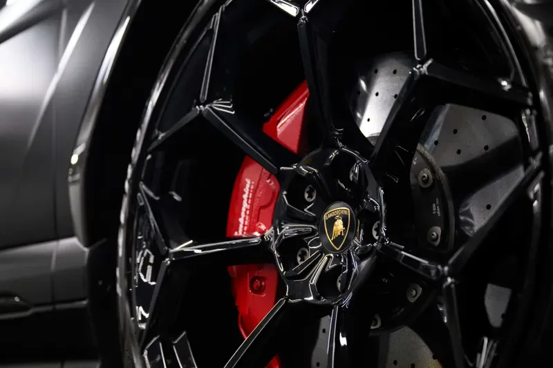 2023 Lamborghini Urus Performante, 19/20