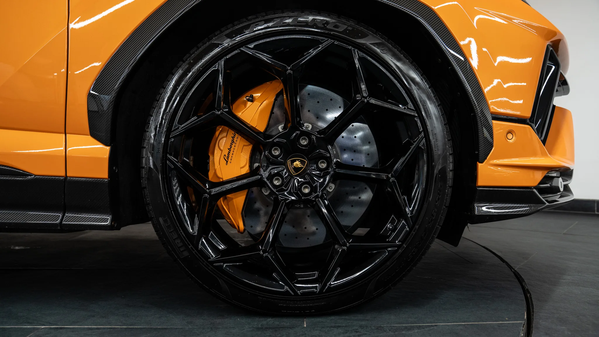2023 Lamborghini Urus Performante, 14/30