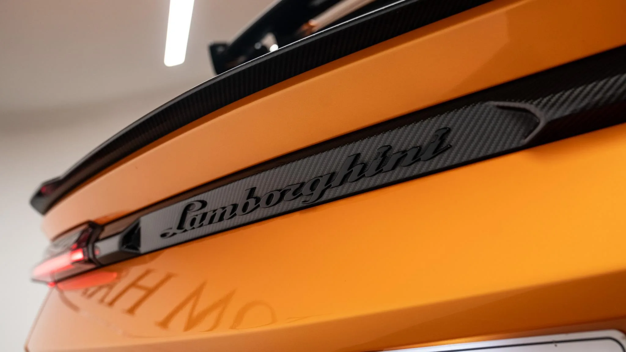 2023 Lamborghini Urus Performante, 21/30