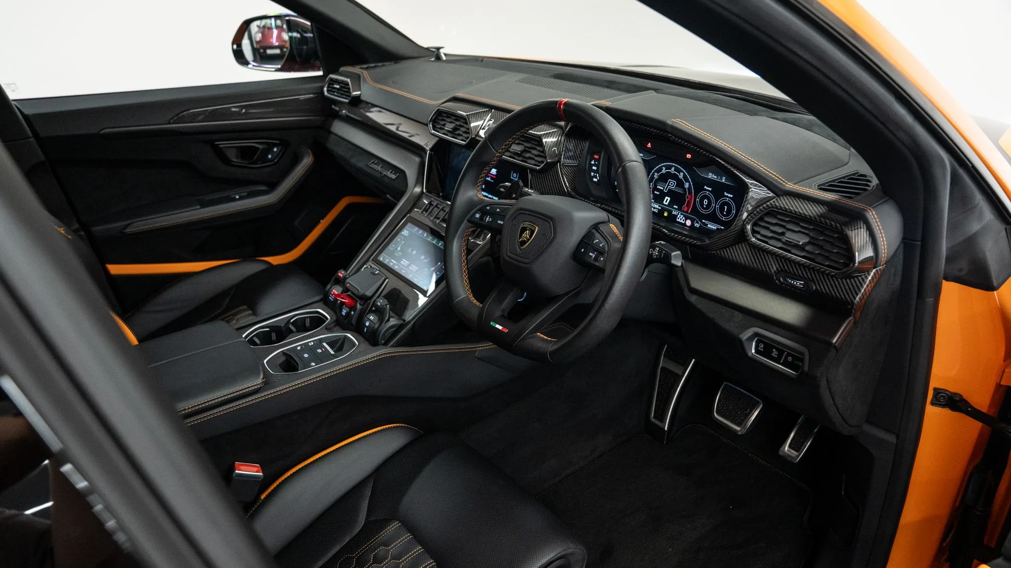 2023 Lamborghini Urus Performante, 30/30