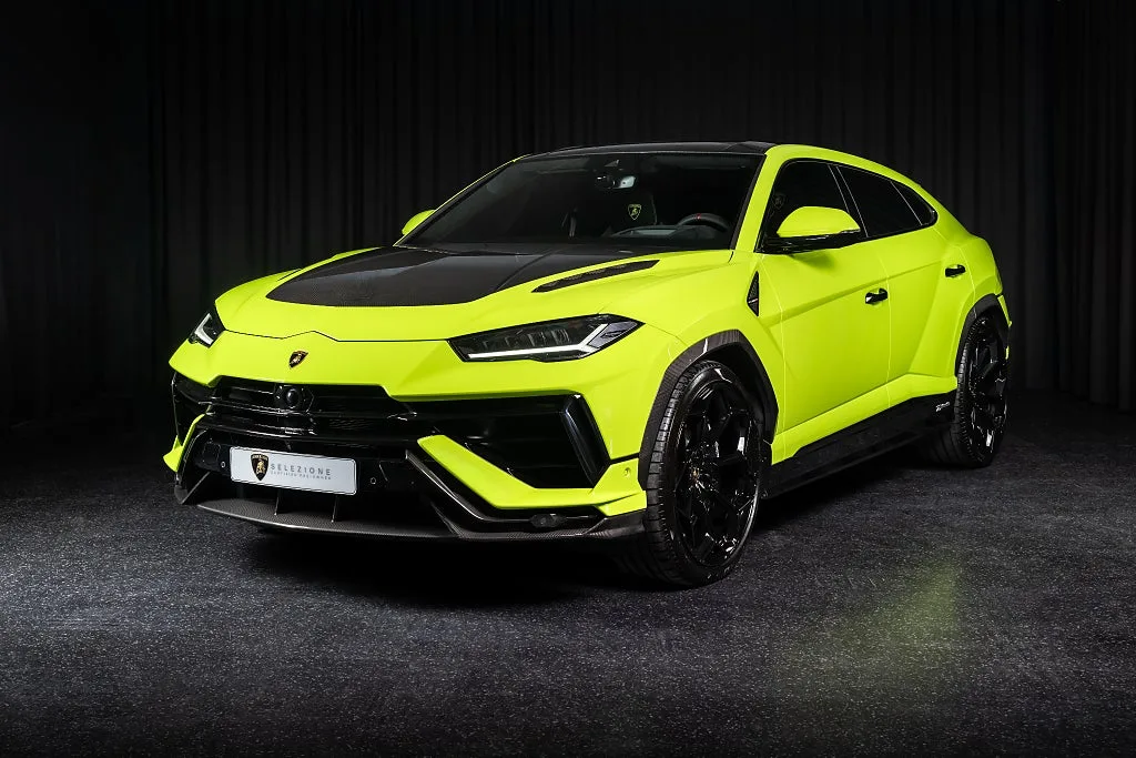 2023 Lamborghini Urus Performante angeboten von einem Vertragshändler in Järfälla, Schweden, Hauptfoto