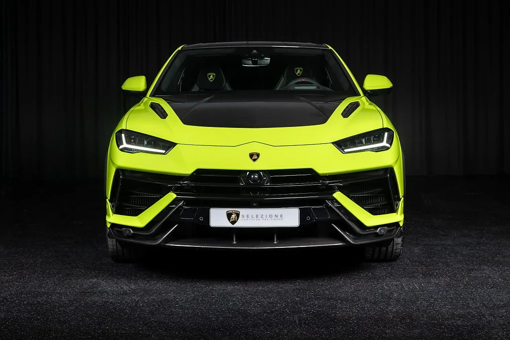2023 Lamborghini Urus Performante, 2/23