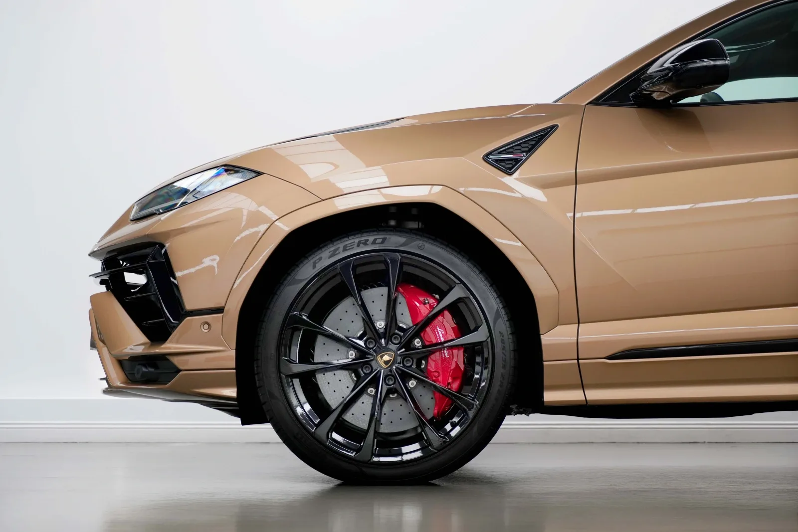 2023 Lamborghini Urus S, 6/17