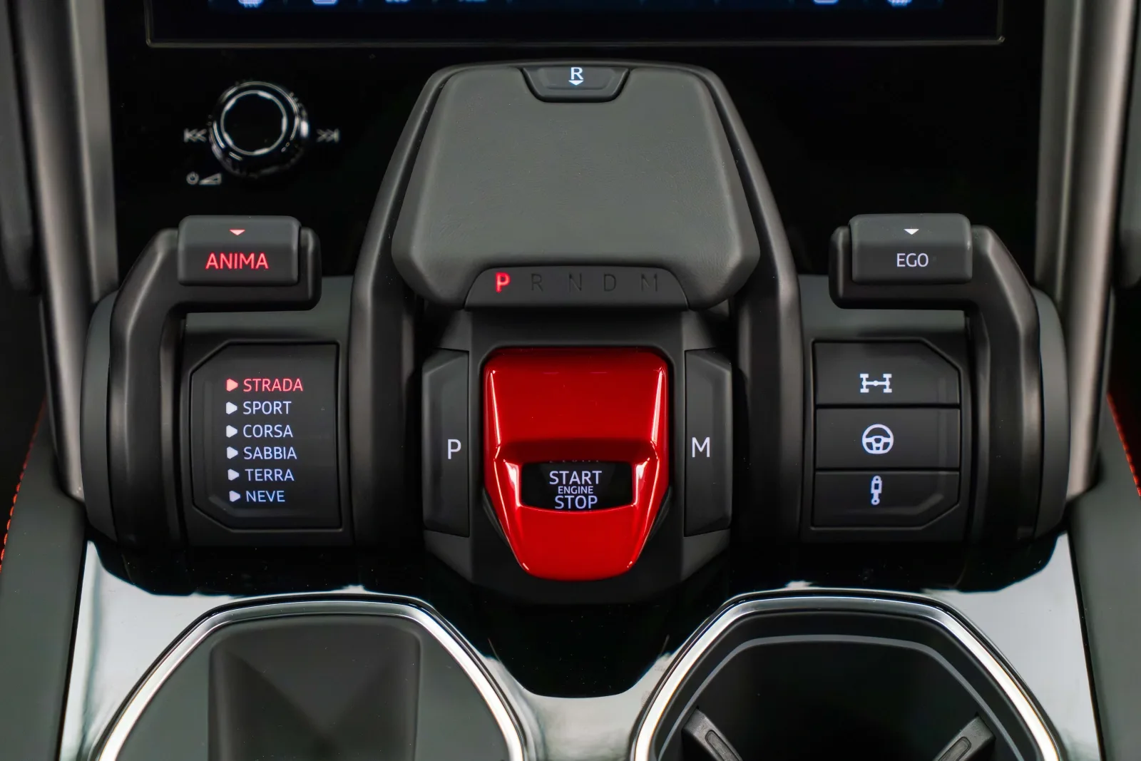2023 Lamborghini Urus S, 10/17