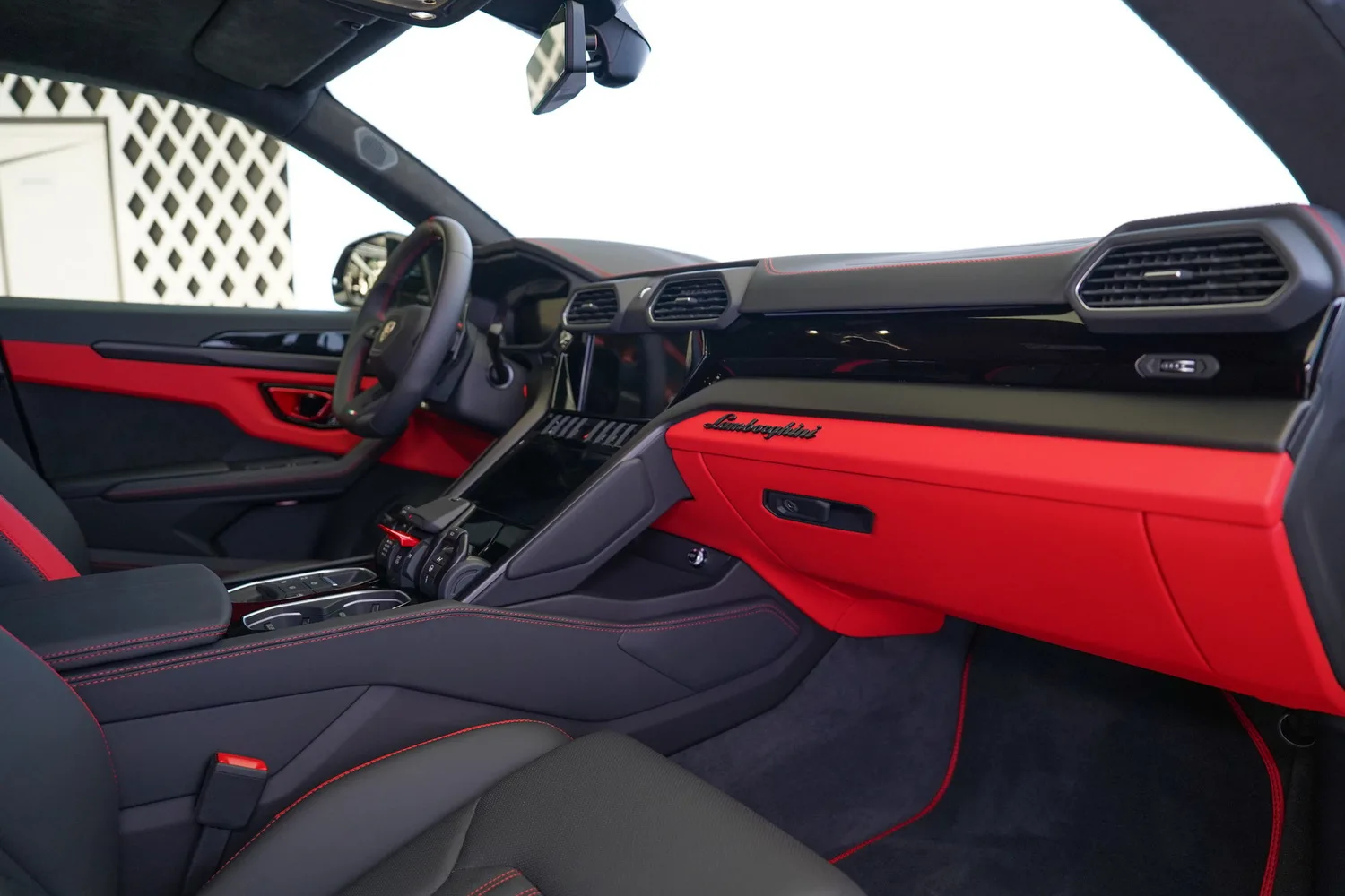 2023 Lamborghini Urus S, 7/16