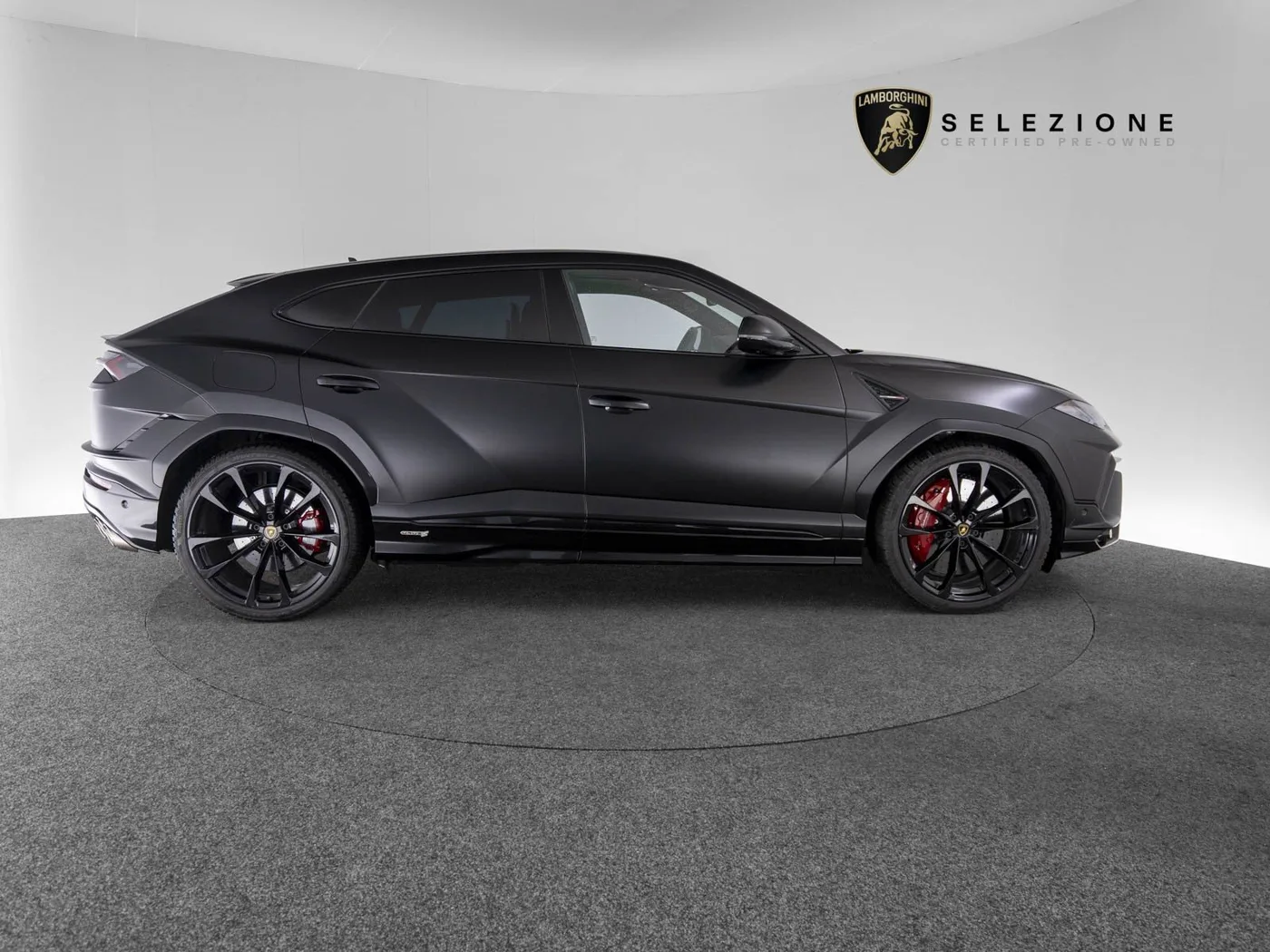 2023 Lamborghini Urus S angeboten von einem Fachhändler in Singen, Deutschland, Foto 2 von 15