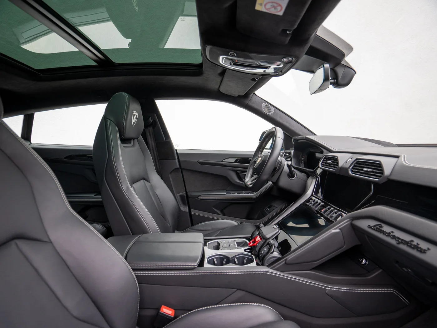 2023 Lamborghini Urus S angeboten von einem Fachhändler in Singen, Deutschland, Foto 9 von 15