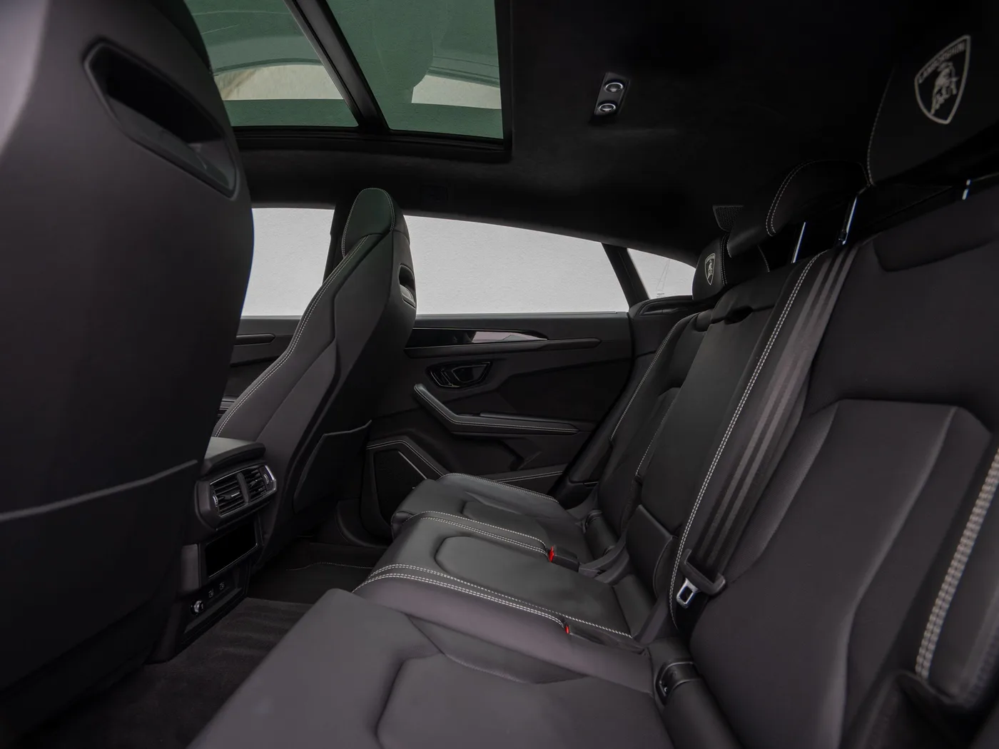 2023 Lamborghini Urus S angeboten von einem Fachhändler in Singen, Deutschland, Foto 11 von 15