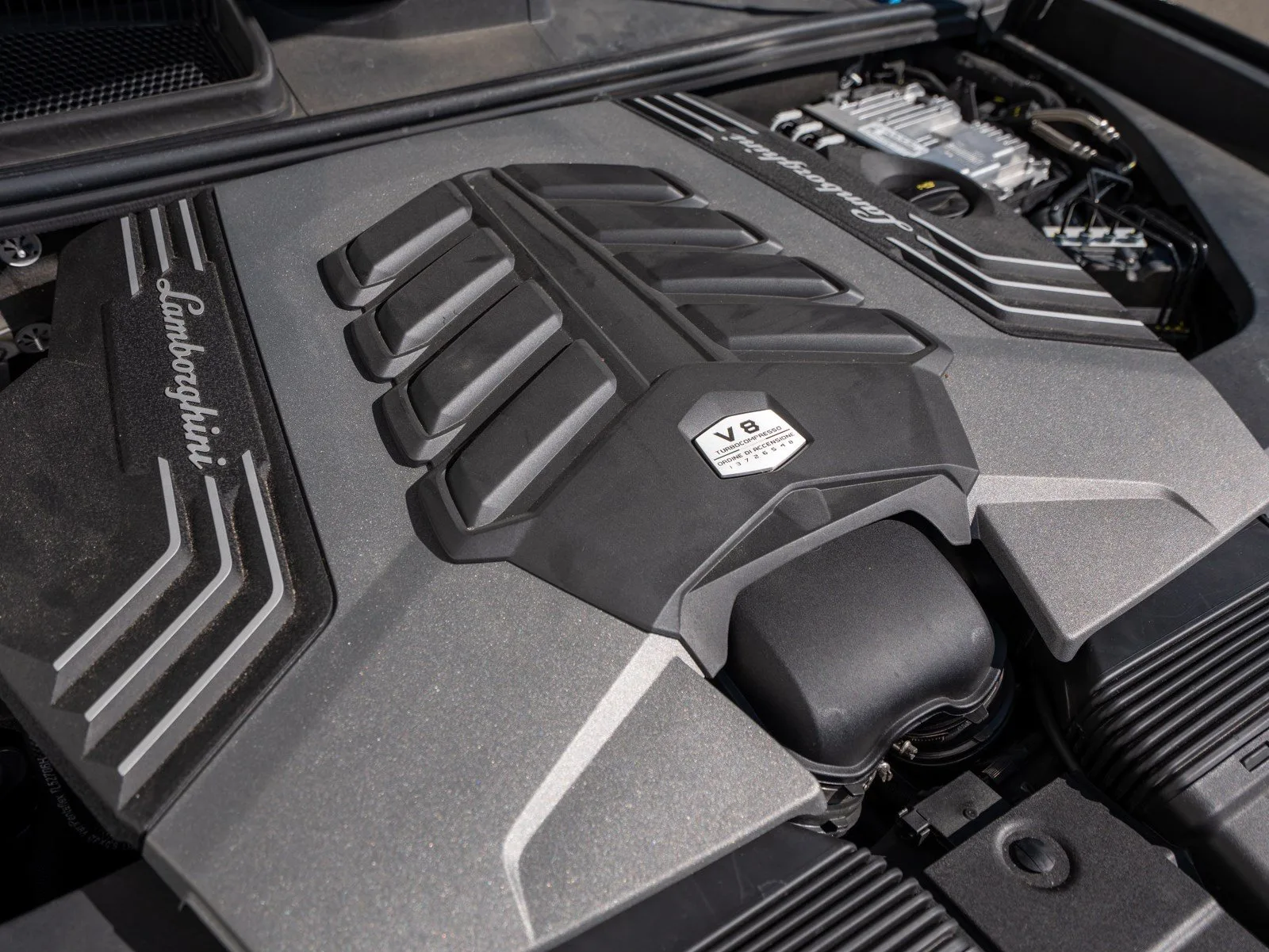 2023 Lamborghini Urus S, 17/30
