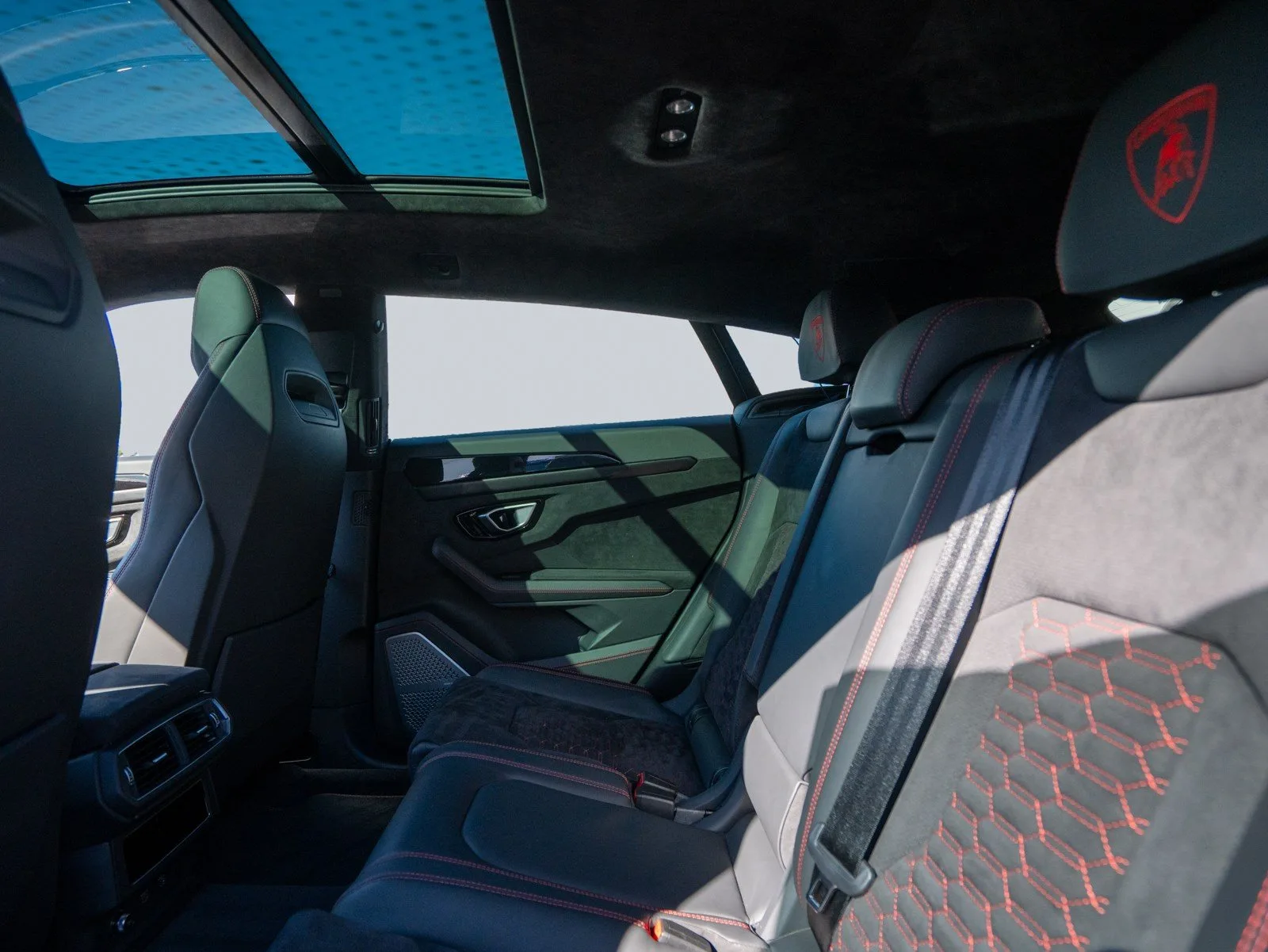 2023 Lamborghini Urus S, 10/30