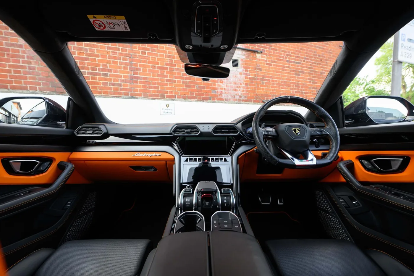 2023 Lamborghini Urus S angeboten von einer Vertragshändlergruppe in Pangbourne, Vereinigtes Königreich, Foto 10 von 20