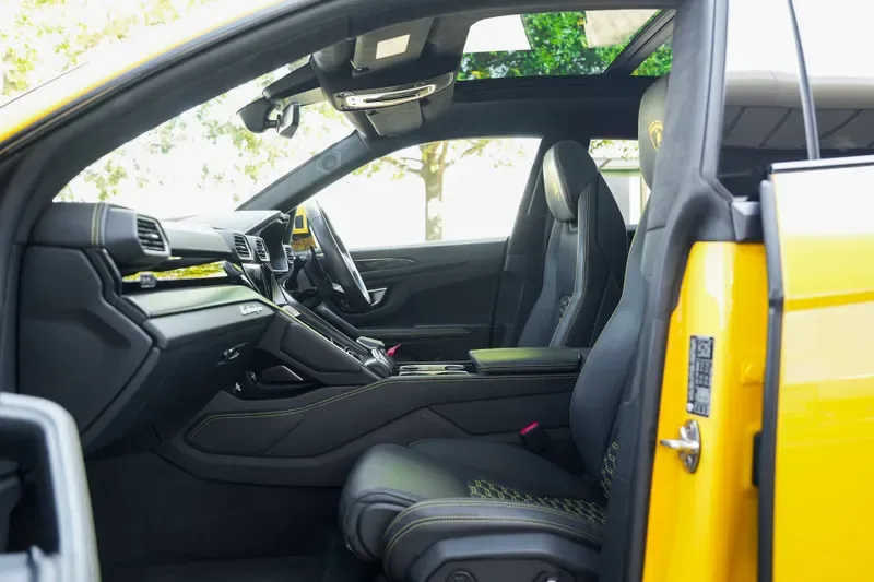 2023 Lamborghini Urus S, 6/20