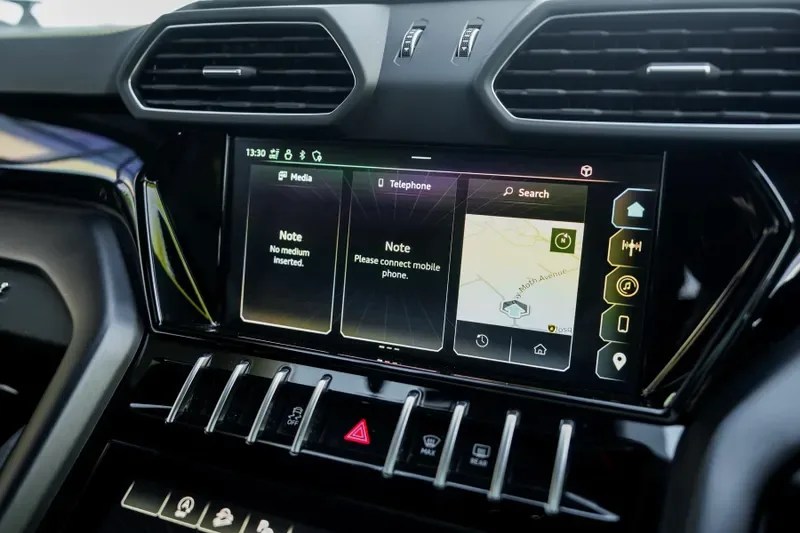 2023 Lamborghini Urus S, 15/20