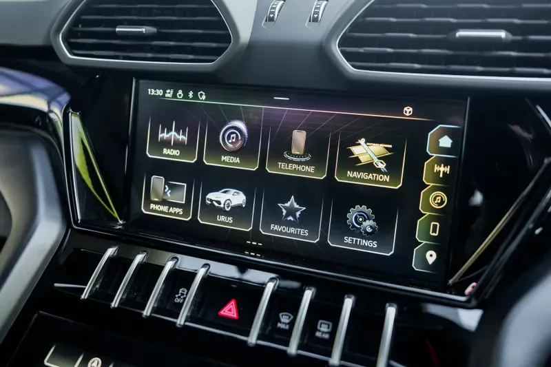 2023 Lamborghini Urus S, 16/20